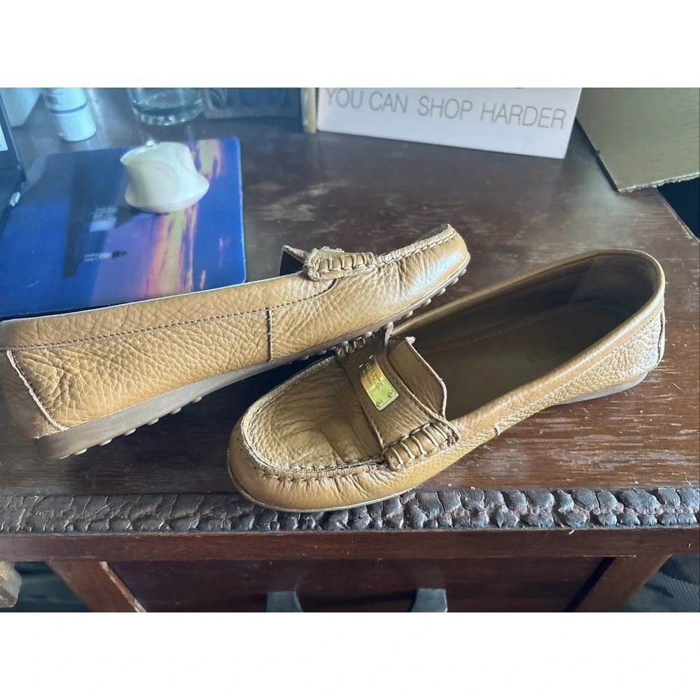Coach Fredrica Women's Brown Pebbled Leather Moccasin Loafers Size 7.5